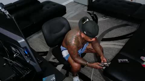 Snapshot of slangondemhoes chatting on 04-13-26, 05:51 nasty twitter KASHCARTERATL online show from 04-13-26, 05:51