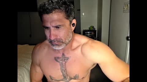 Snapshot of slappysamz chatting on 03-25-26, 02:39 slappysamz online show from 03-25-26, 02:39