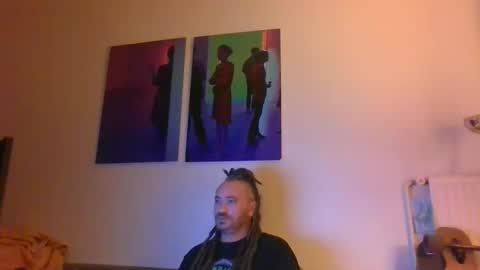 Snapshot of slashfantasy chatting on 10-09-25, 02:04 slashfantasy online show from 10-09-25, 02:04