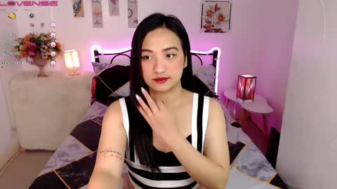 Queen Cyrine online show from 02-19-25, 09:06