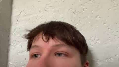 Snapshot of slay_cute_boy chatting on 11-15-25, 10:12 Slayboy online show from 11-15-25, 10:12