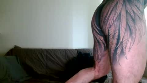 Snapshot of slayerdime85 chatting on 06-21-26, 06:10 slayerdime85 online show from 06-21-26, 06:10