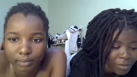 Snapshot of sleciah chatting on 12-18-25, 08:42 sleciah online show from 12-18-25, 08:42