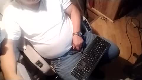 sleepwithyou online show from 10-30-25, 05:31