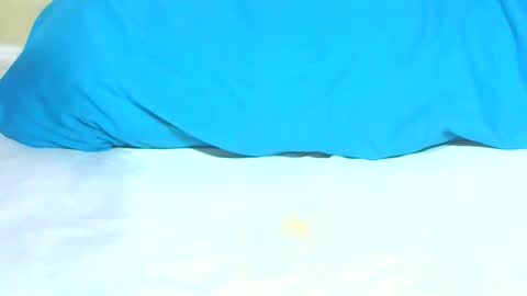 Snapshot of slendablack2023 chatting on 11-16-25, 12:22 slendablack2023 online show from 11-16-25, 12:22