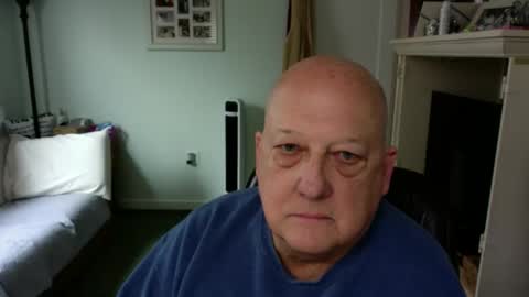 Snapshot of slick50000 chatting on 01-12-26, 08:03 slick50000 online show from 01-12-26, 08:03