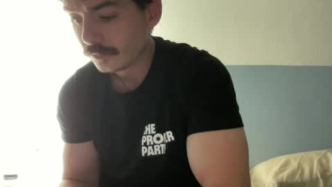 Snapshot of slickmass chatting on 06-24-26, 02:32 SlickMass online show from 06-24-26, 02:32