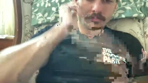 Snapshot of slickmass chatting on 06-24-26, 03:00 SlickMass online show from 06-24-26, 03:00