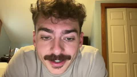 Snapshot of slickmass chatting on 07-18-26, 10:02 SlickMass online show from 07-18-26, 10:02