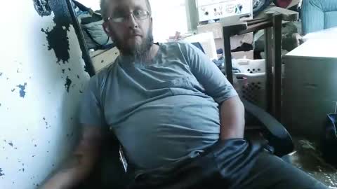slickwill2391 online show from 05-02-26, 05:29