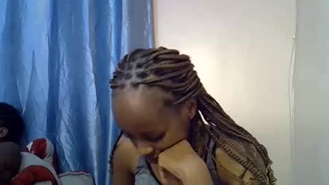 Alicia online show from 11-17-25, 07:41