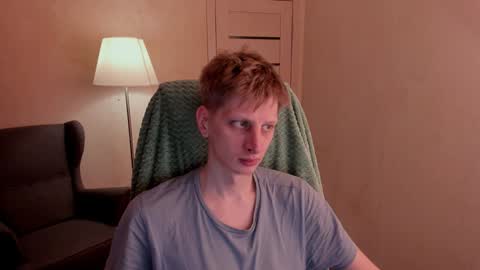 Snapshot of slim_andy chatting on 12-12-24, 06:47 Andy online show from 12-12-24, 06:47
