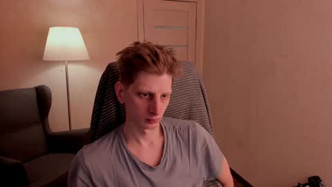 Snapshot of slim_andy chatting on 12-20-24, 12:38 Andy online show from 12-20-24, 12:38