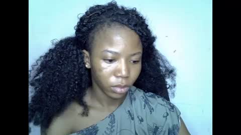 Snapshot of slim_ebonypet chatting on 08-04-26, 10:51 Crystal online show from 08-04-26, 10:51