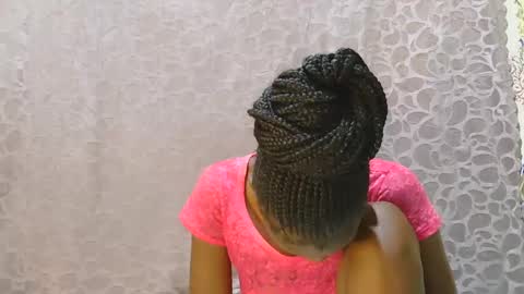slim_girl01 online show from 12-19-24, 07:07
