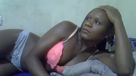slim_girl3 online show from 02-11-25, 07:54