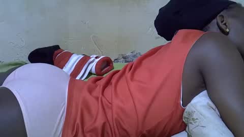 slim_girl3 online show from 12-16-25, 06:46