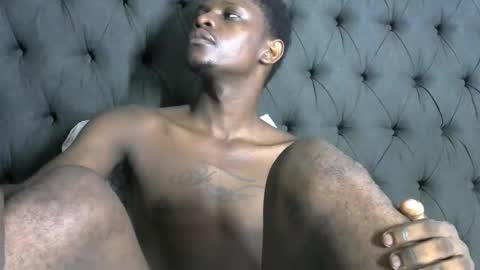 slim long01 online show from 01-26-25, 11:17