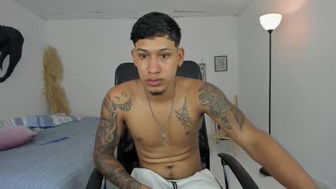 slim_master12 online show from 03-16-26, 11:42