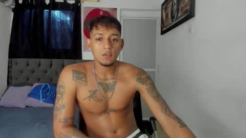 slim_master12 online show from 04-11-26, 09:30