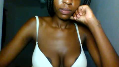 slimandthick1 online show from 04-07-26, 07:25