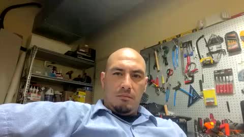 More more more online show from 01-06-26, 08:23