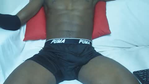 Snapshot of slimmy_goddess888 chatting on 03-10-26, 01:05 Slimmy god888 online show from 03-10-26, 01:05