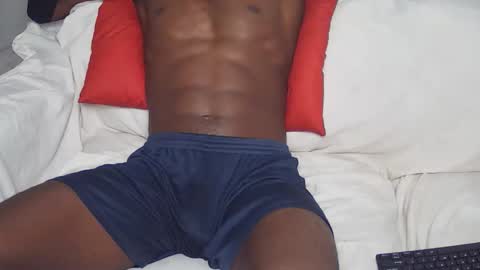 Snapshot of slimmy_goddess888 chatting on 05-17-26, 01:36 Slimmy god888 online show from 05-17-26, 01:36