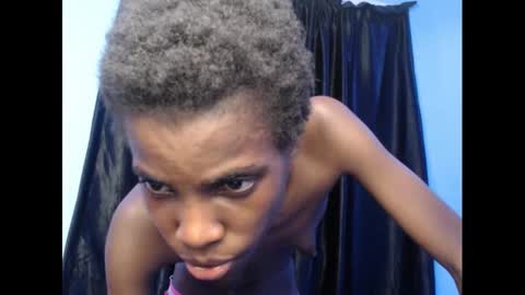 slimzyxdoll online show from 02-03-25, 12:47