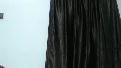 slimzyxdoll online show from 02-28-25, 09:23