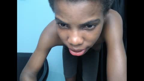 slimzyxdoll online show from 03-02-25, 07:56