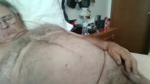 slippery_duck online show from 10-11-25, 05:11