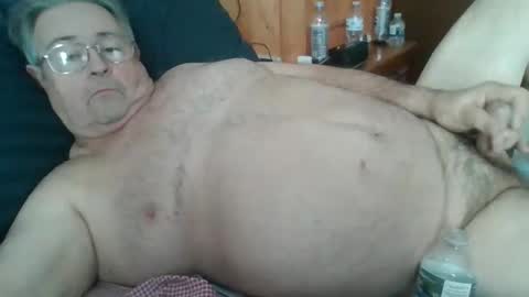 slippery_duck online show from 02-25-26, 05:22