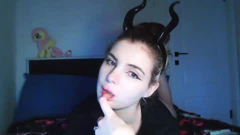 sloomonata online show from 11-01-25, 04:14