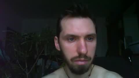 Snapshot of slowsportnaked chatting on 01-22-25, 06:10 slowsportnaked online show from 01-22-25, 06:10