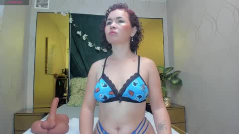 Paola  online show from 12-18-24, 11:56