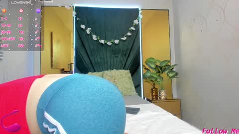 Paola  online show from 12-20-24, 03:21