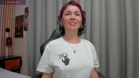 Paola  online show from 01-25-25, 09:57