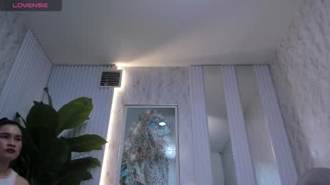 Snapshot of slut_milf4u chatting on 03-18-26, 06:22 Paola online show from 03-18-26, 06:22