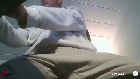  SLUTIAM   online show from 12-11-24, 08:04