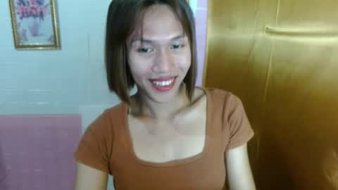 Snapshot of slutqueen_raz chatting on 10-02-25, 07:21 Raz online show from 10-02-25, 07:21