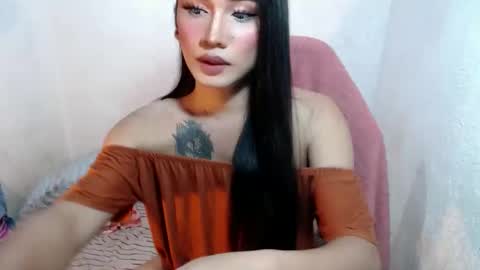  Lovie  online show from 02-07-26, 05:16