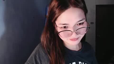slutty_hannaxx online show from 05-01-26, 04:50