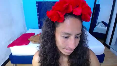 slutty_milff online show from 10-06-25, 08:39