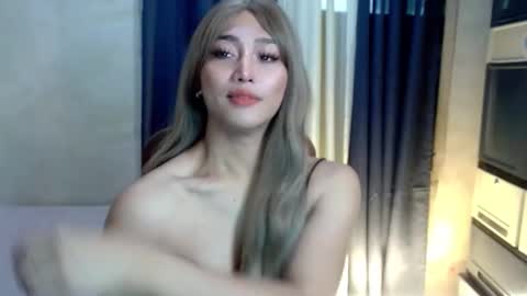 Slutty yesha online show from 12-18-25, 02:17