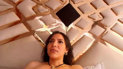 MARCELA online show from 02-12-25, 04:11