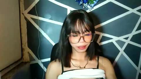 Snapshot of sluttypatotie chatting on 04-19-26, 04:17 sluttypatotie online show from 04-19-26, 04:17