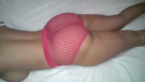 Snapshot of sly_booty65 chatting on 04-28-26, 02:27 sly_booty65 online show from 04-28-26, 02:27