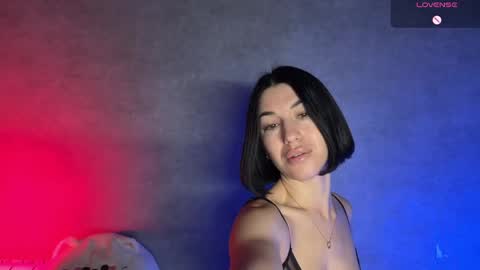 Snapshot of smaillev chatting on 04-13-26, 07:41 Melani online show from 04-13-26, 07:41