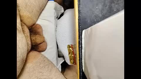 Snapshot of small_1986 chatting on 01-09-25, 03:26 transmisin gratuita bajo demanda  free broadcast on demand online show from 01-09-25, 03:26